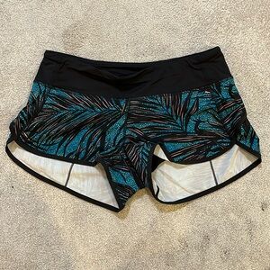 Lululemon Speed Short *4-way Stretch 2.5"